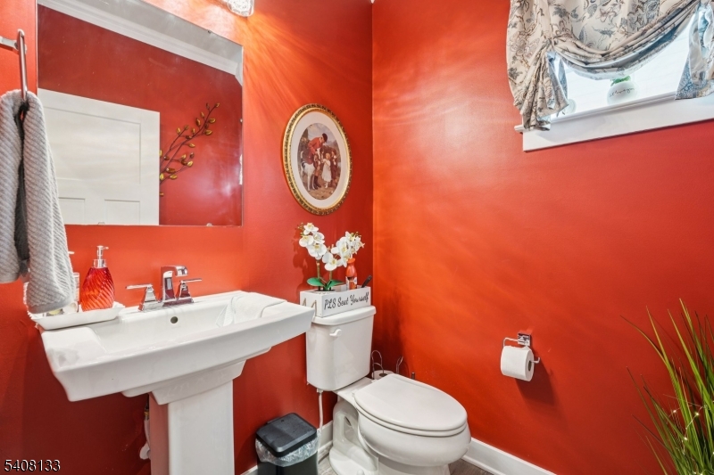 62 Trafalgar Court Sparta, NJ 07871 - Photo 19 of 39