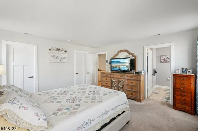 $716,500 | 62 Trafalgar Court, Sparta, NJ 07871