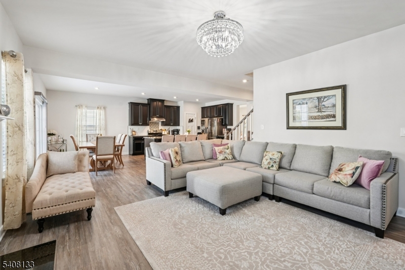 62 Trafalgar Court Sparta, NJ 07871 - Photo 8 of 39