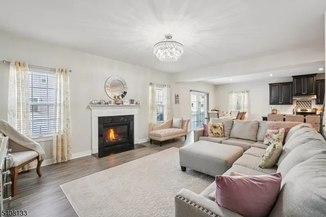 $716,500 | 62 Trafalgar Court, Sparta, NJ 07871