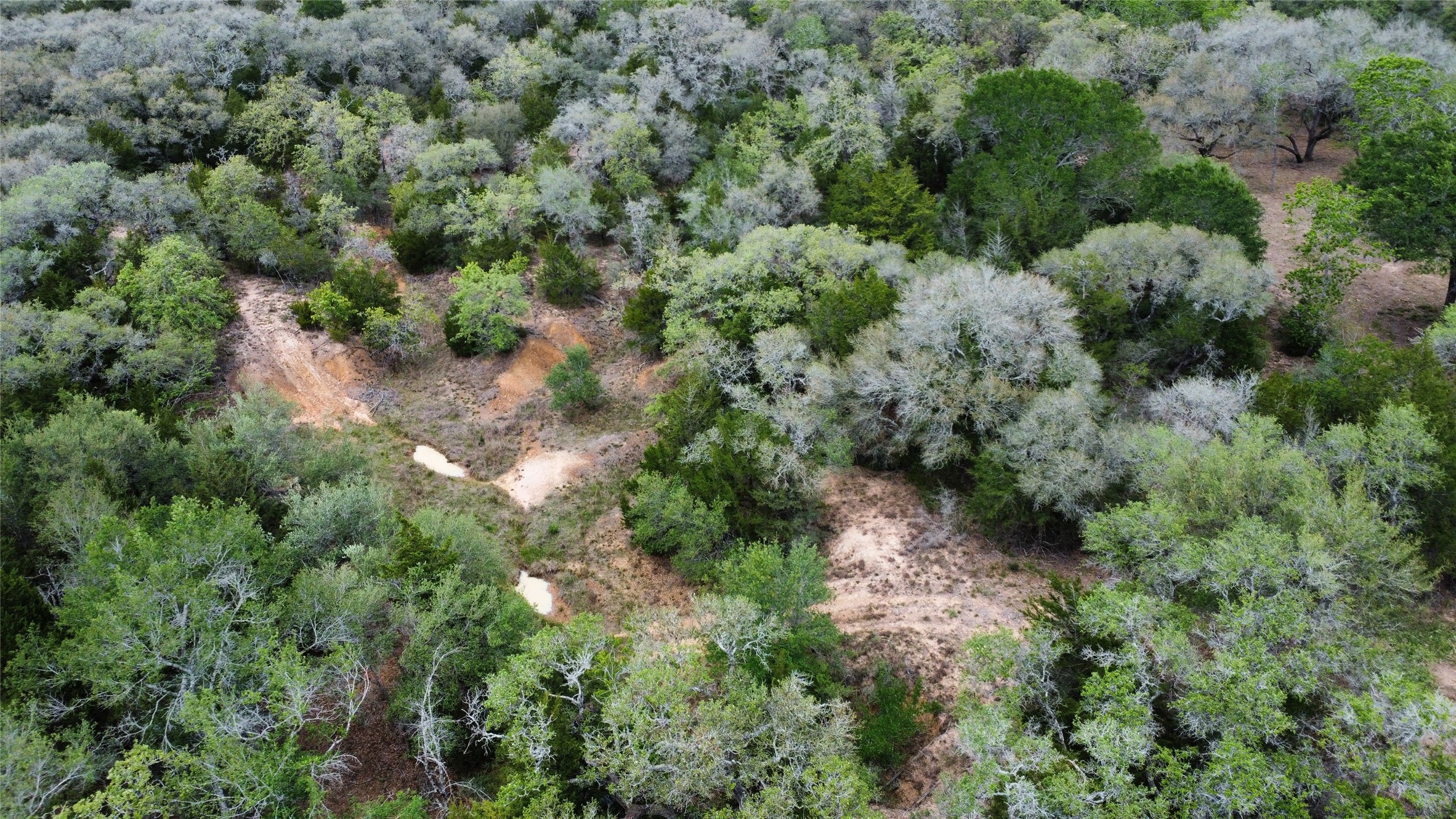 1105 Lakewood Road Sheridan, TX 77475 - Photo 10 of 29