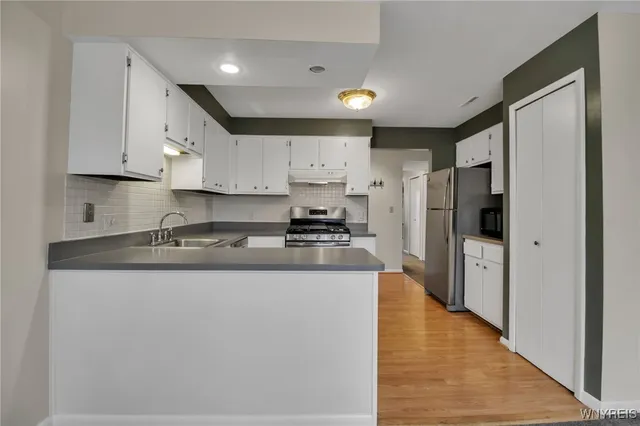 $190,000 | 45 Beehunter Court, Unit D, Amherst, NY 14051