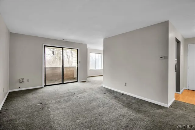 $190,000 | 45 Beehunter Court, Unit D, Amherst, NY 14051