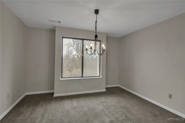 $190,000 | 45 Beehunter Court, Unit D, Amherst, NY 14051