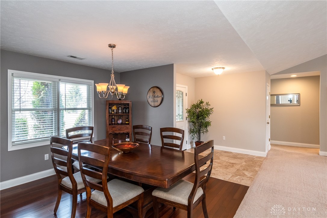 32 Beacon Hill Road Beavercreek, OH 45440 - Photo 7 of 50