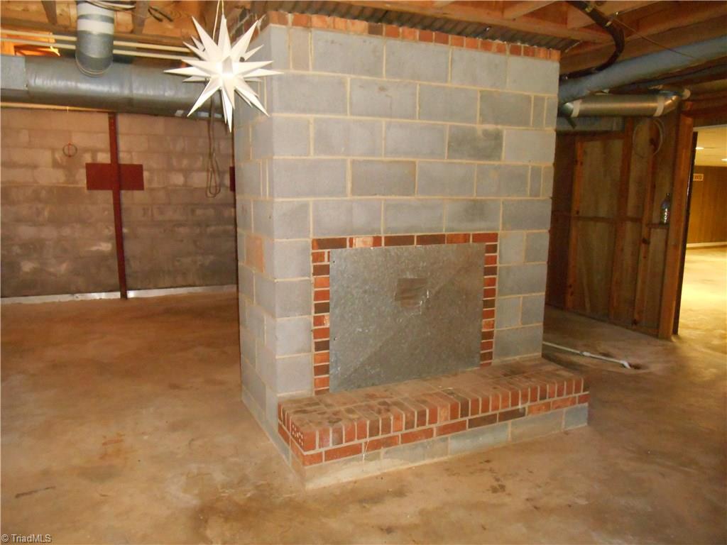504 Eldora Road Ararat, NC 27007 - Photo 13 of 20 Gallery Image 13