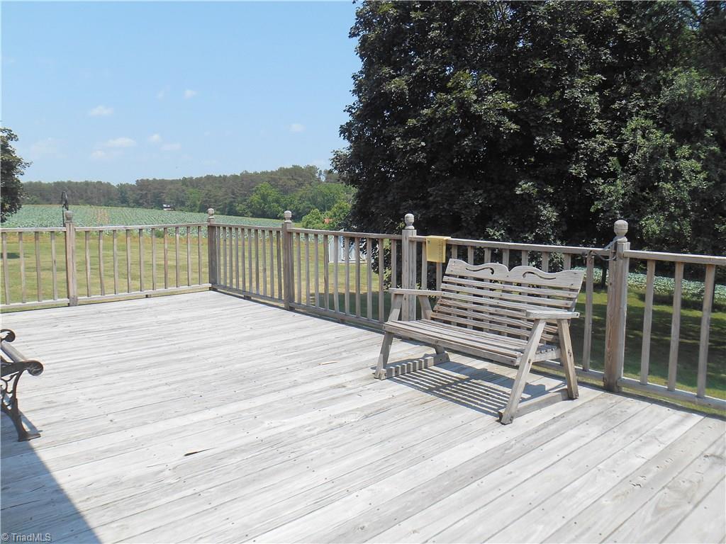 504 Eldora Road Ararat, NC 27007 - Photo 17 of 20 Gallery Image 17