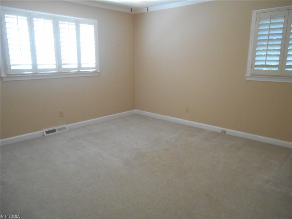 504 Eldora Road Ararat, NC 27007 - Photo 10 of 20 Gallery Image 10