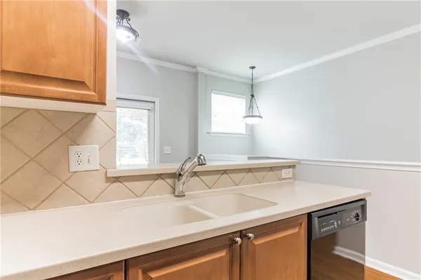 $2,100 | 1105 Liberty Parkway Northwest, Atlanta, GA 30318