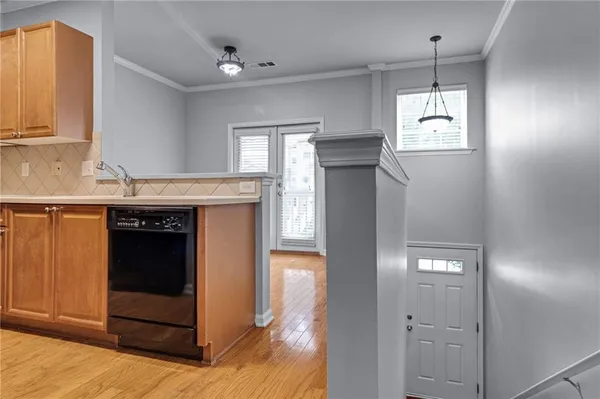 $2,100 | 1105 Liberty Parkway Northwest, Atlanta, GA 30318