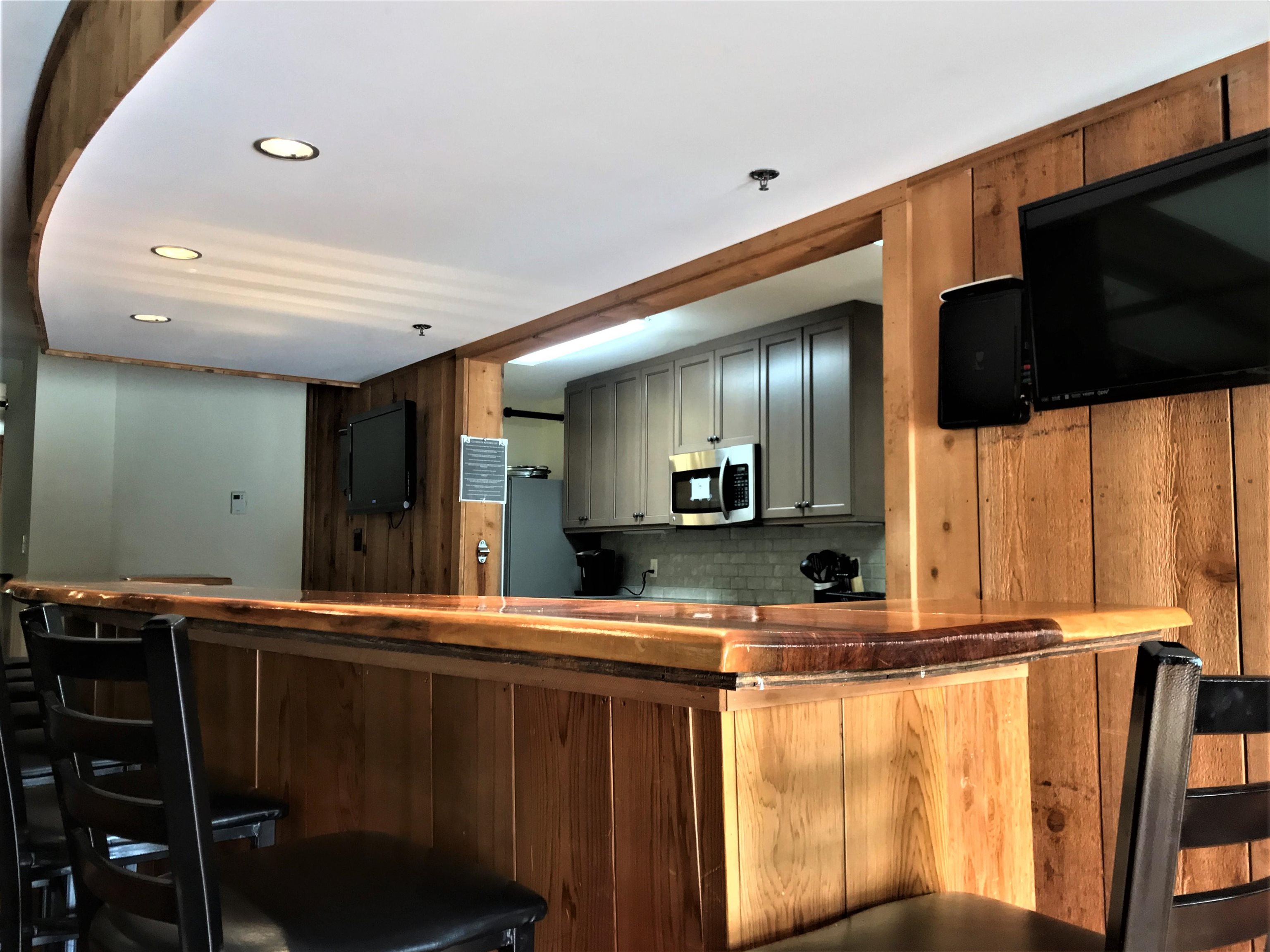181 Howes Loop, Unit A1 Wilmington, VT 05363 - Photo 31 of 40 Gallery Image 31