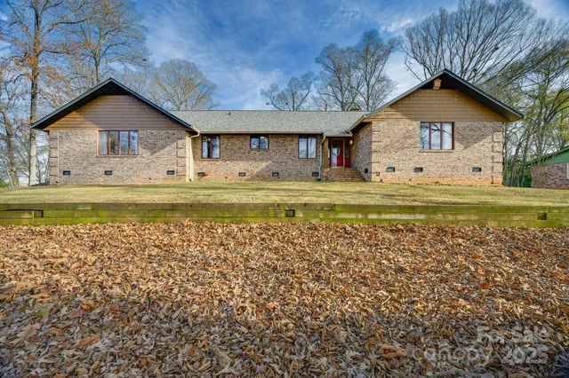 $779,900 | 114 Old Mine Road, Mount Holly, NC 28120