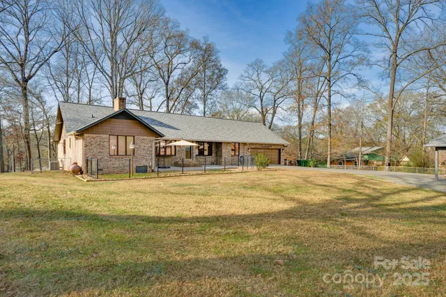 $779,900 | 114 Old Mine Road, Mount Holly, NC 28120