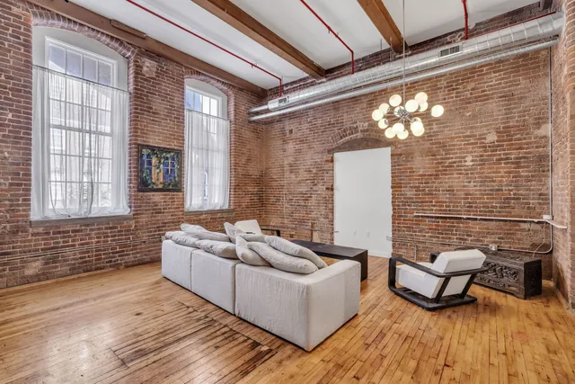 $484,900 | 1350 Rosa L Parks Boulevard, Unit 351, Nashville, TN 37208