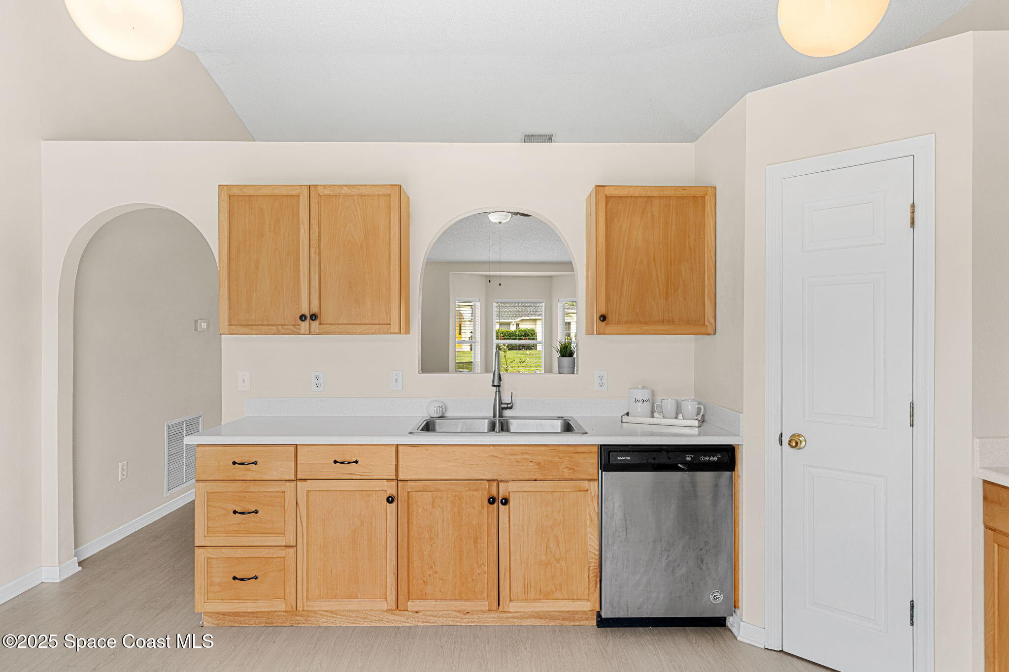 1518 Reed Street Northwest Palm Bay, FL 32907 - Photo 7 of 27 9-web-or-mls-DSC00022-HDR