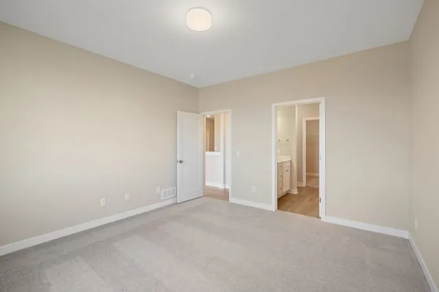 $547,900 | 1125 Legacy Parkway, New Richmond, WI 54017