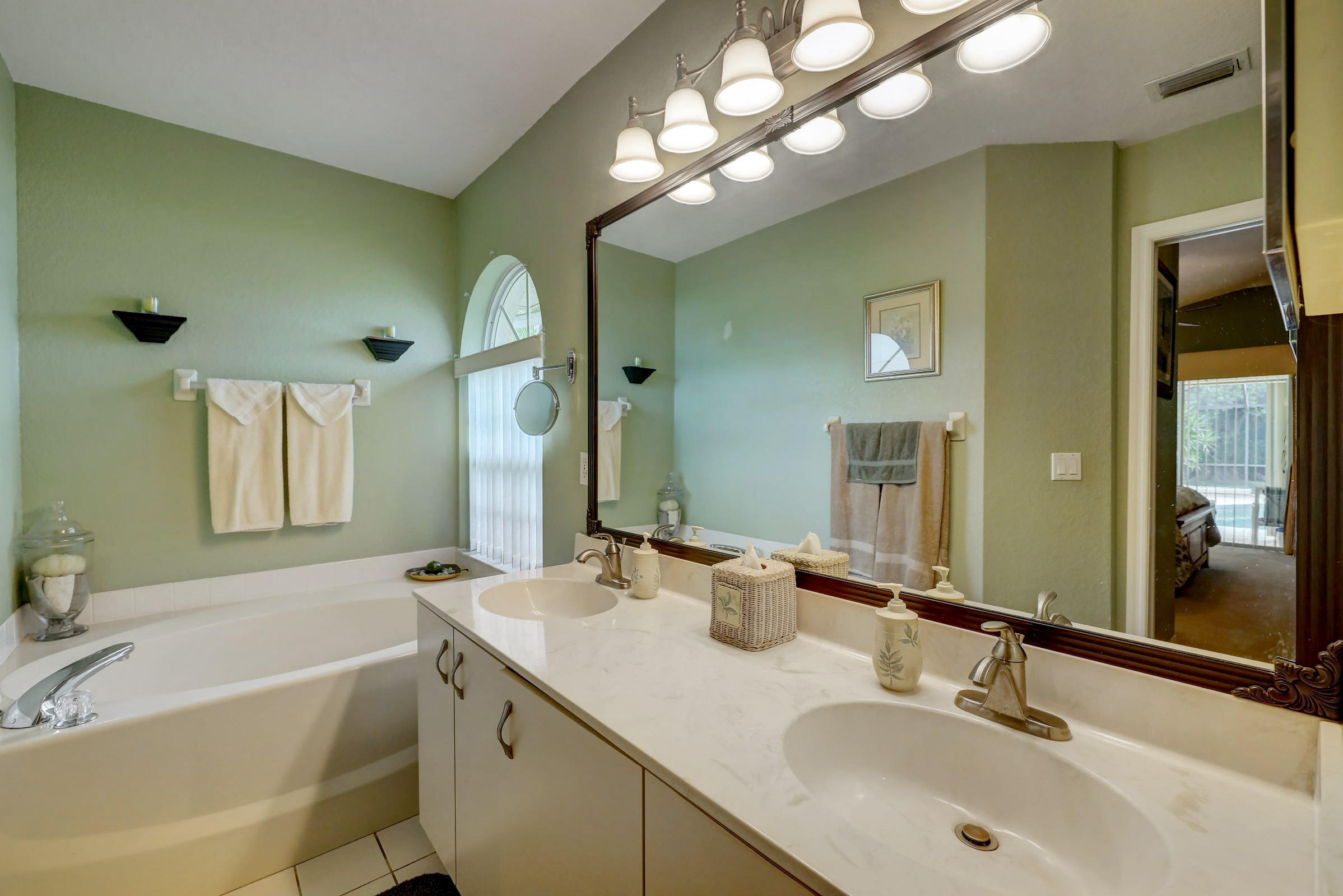 2908 Southeast Bella Road Port St. Lucie, FL 34984 - Photo 24 of 55 24_3j0a7522_3_4_5_6