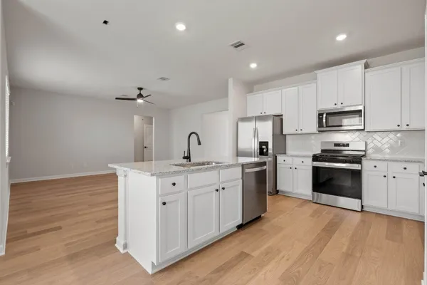 $341,900 | 2908 Fair Wind Lane, Texas City, TX 77510