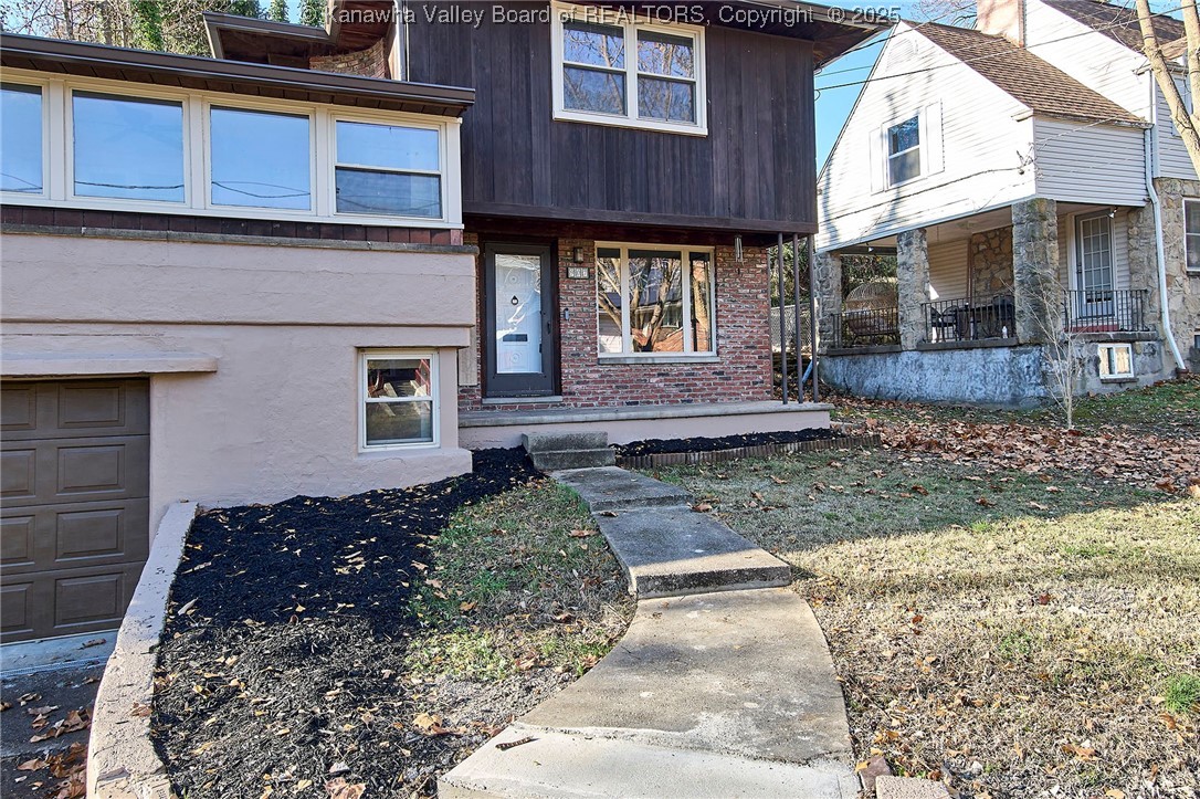 907 Valley Road Charleston, WV 25302 - Photo 2 of 47 Gallery Image 2