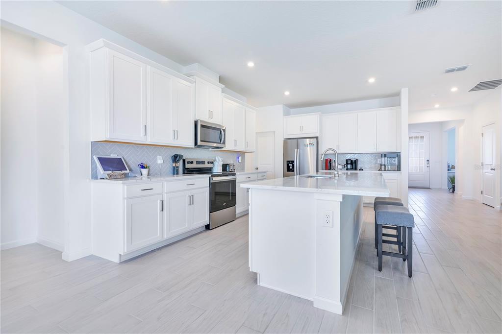 3532 Douglas Fir Drive Apopka, FL 32703 - Photo 6 of 38