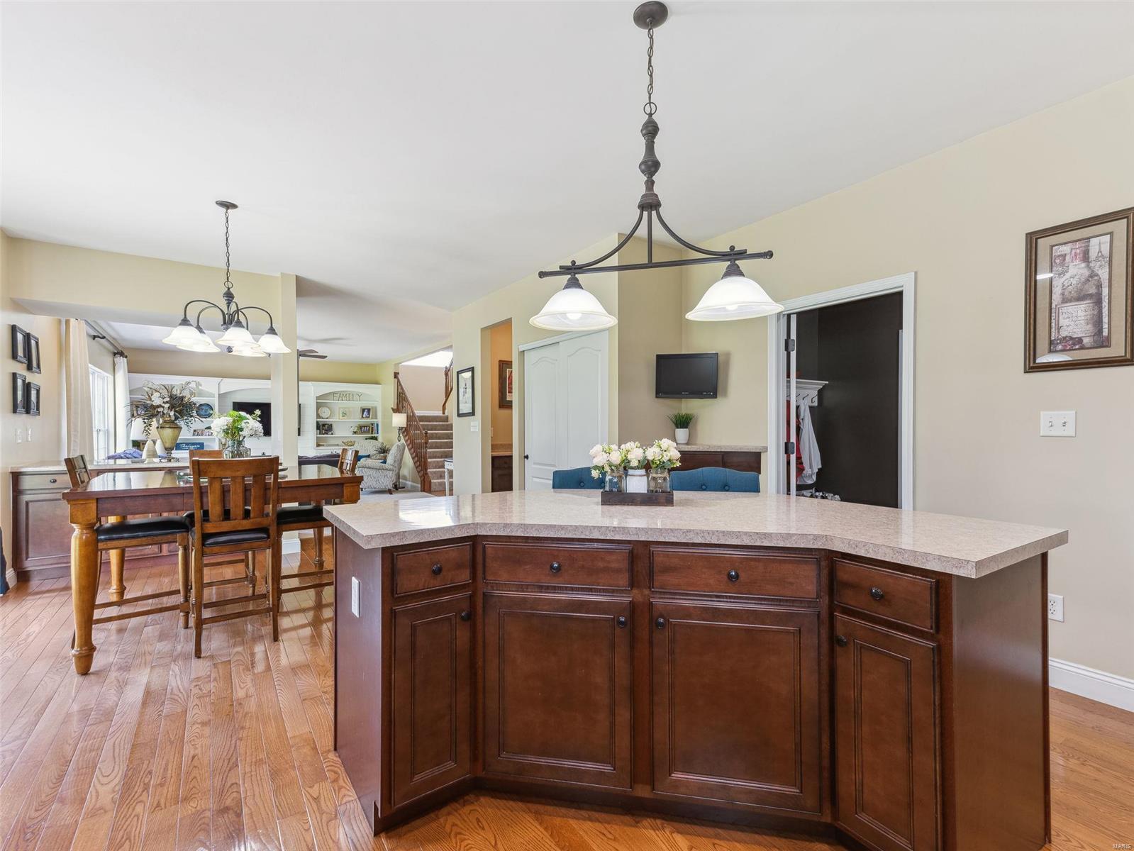 245 Magnolia Trace Drive Ballwin, MO 63021 - Photo 13 of 39