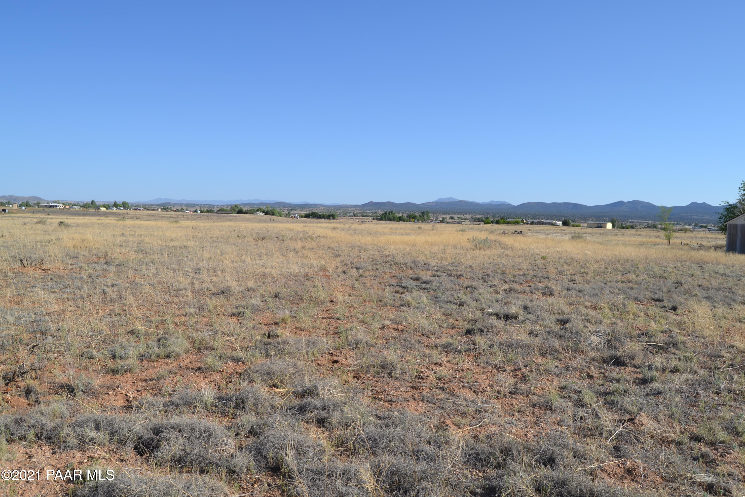 1825 West Big Sky Ranch Road Paulden, AZ 86334 - Photo 4 of 11 DSC_0220