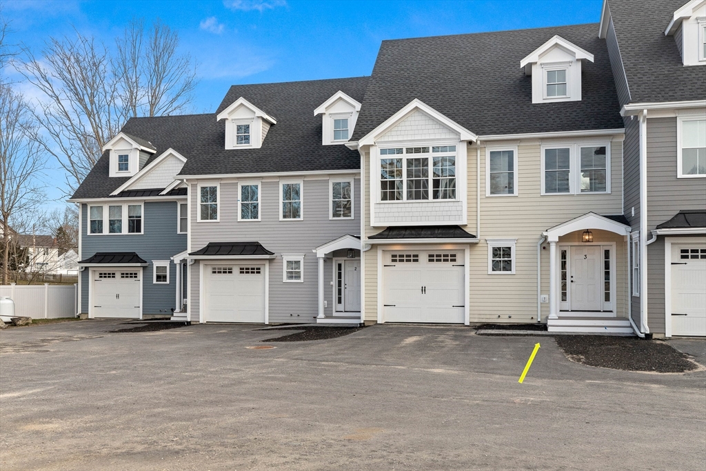 51 West Main Street, Unit 5 Georgetown, MA 01833 - Photo 1 of 1 Gallery Image 1