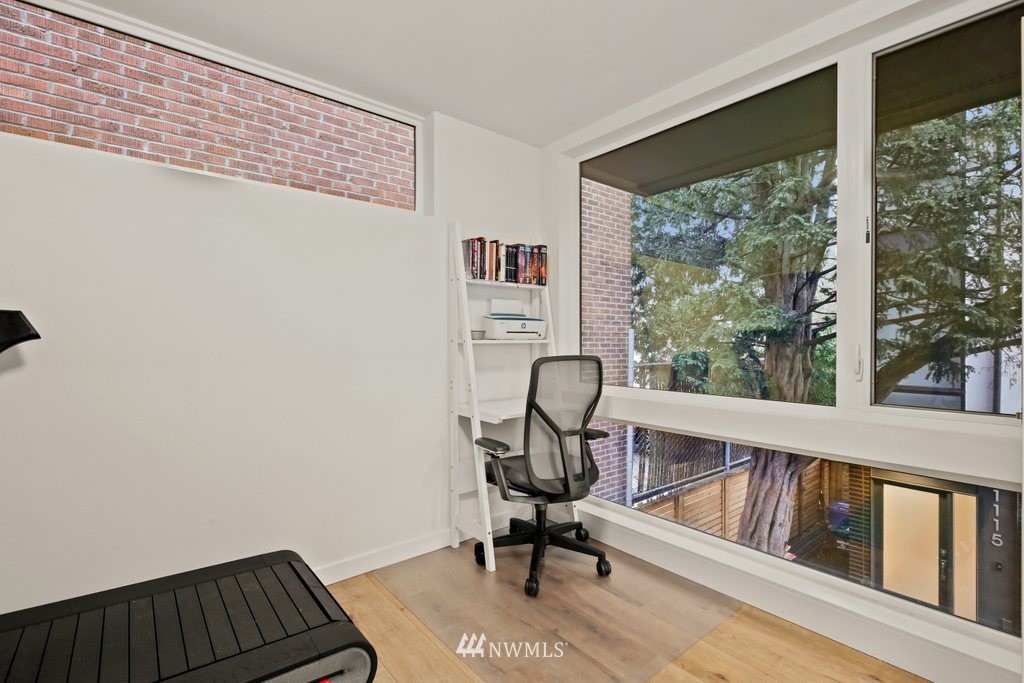 1117 East Howell Street Seattle, WA 98122 - Photo 21 of 30