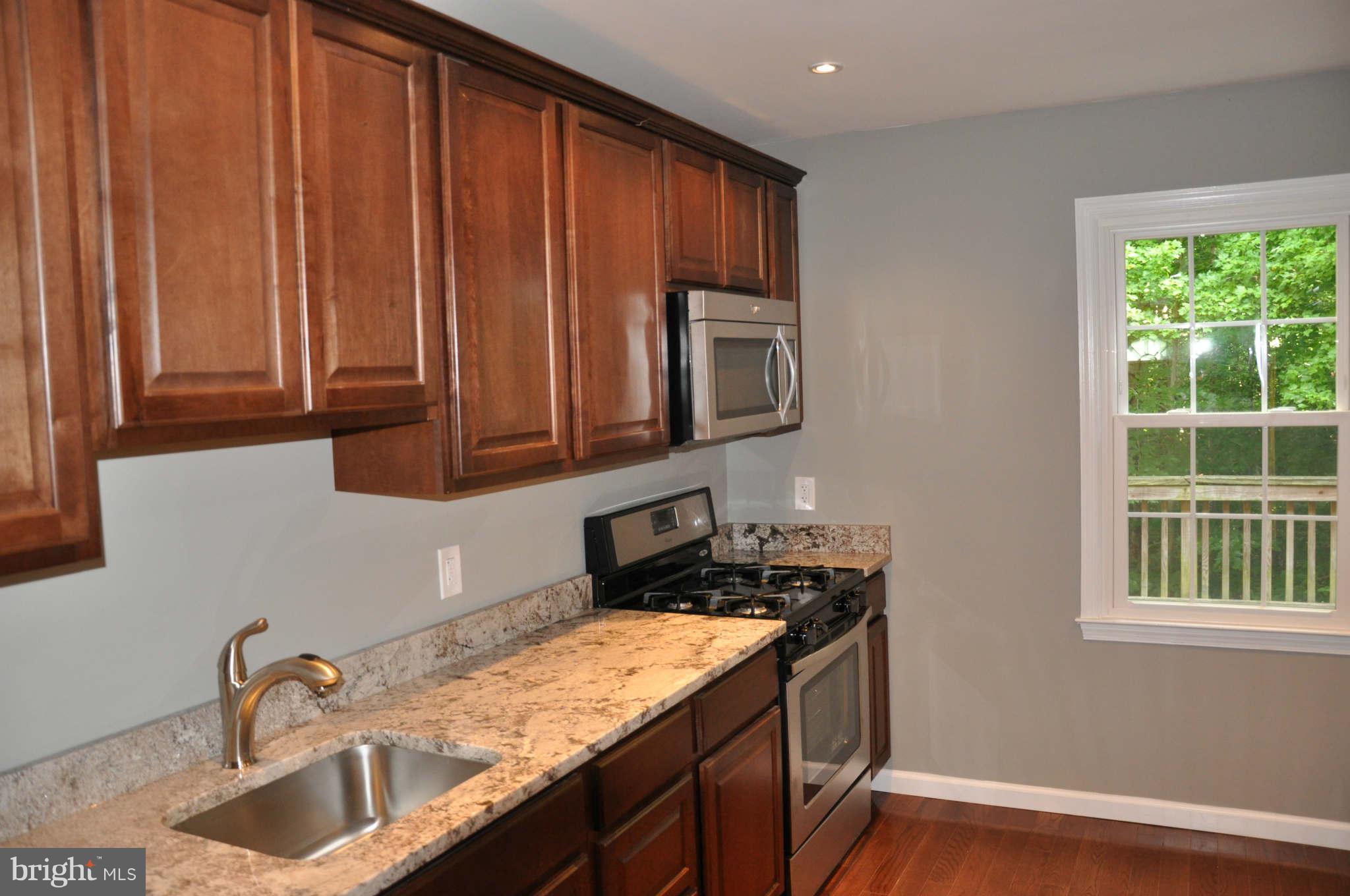 5608 Kirkham Court Springfield, VA 22151 - Photo 2 of 22 Kitchen
