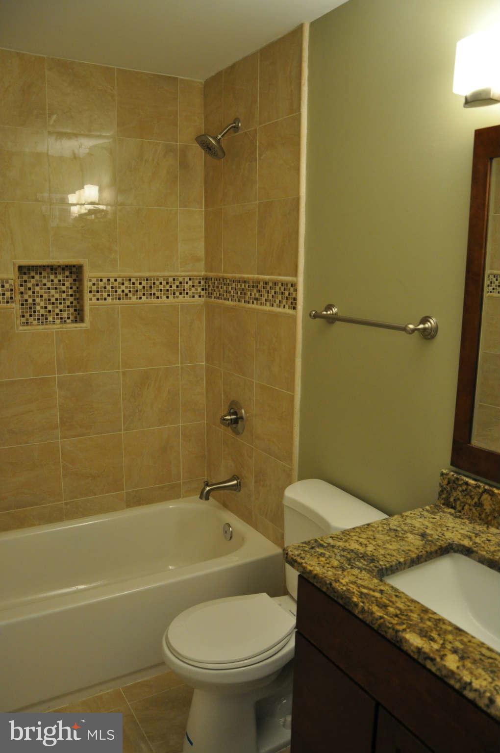 5608 Kirkham Court Springfield, VA 22151 - Photo 11 of 22 Bath