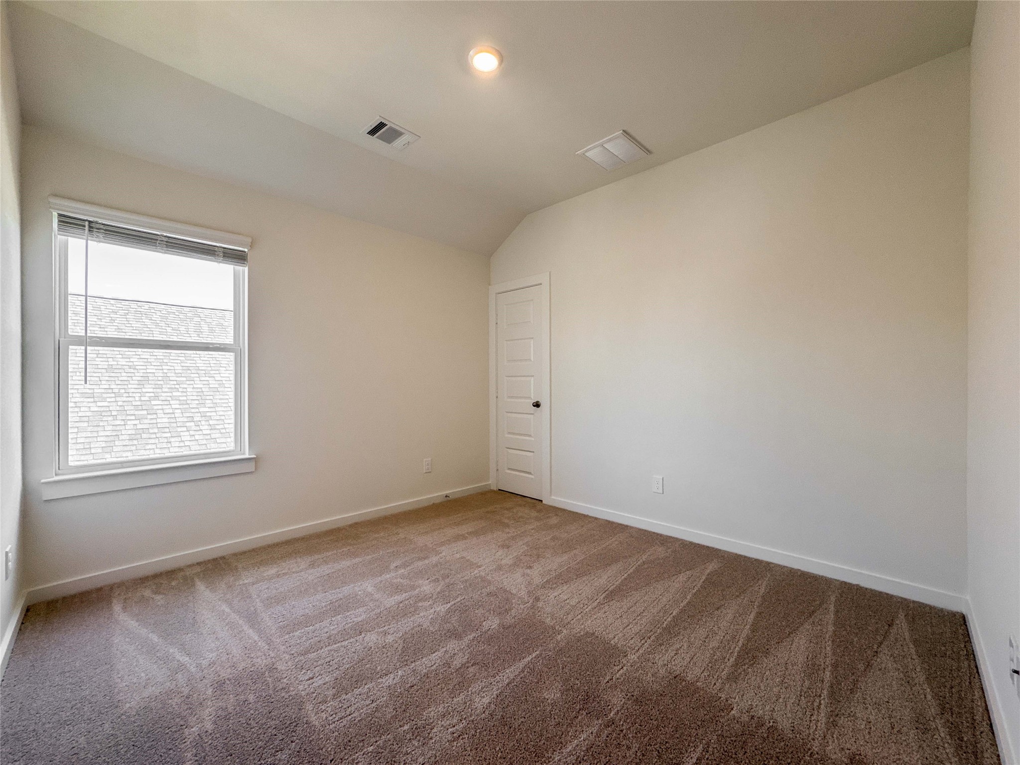 1115 Santee Court Rosharon, TX 77583 - Photo 17 of 24 an empty room with a window