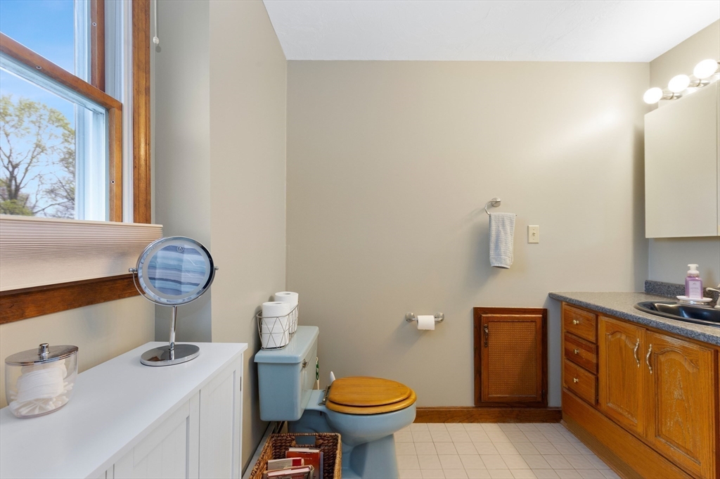 159 Crescent Street Bridgewater, MA 02324 - Photo 17 of 36