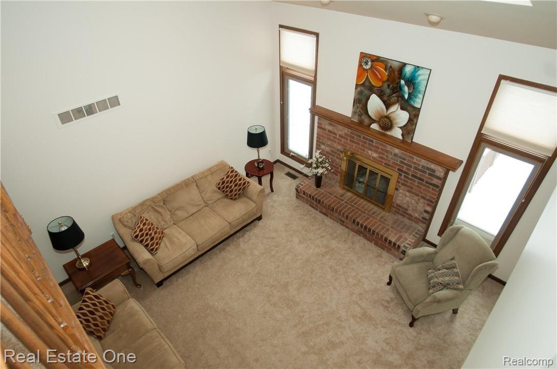 1347 Bembridge Drive Rochester, MI 48307 - Photo 26 of 66 1347-Bembridge-25.jpg