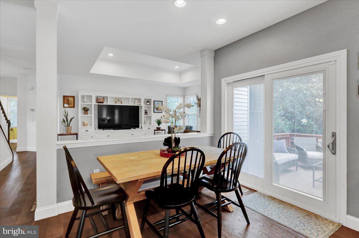 13 Ridgefield Drive Lancaster, PA 17602 - Photo 25 of 68 Kitchen Dining area