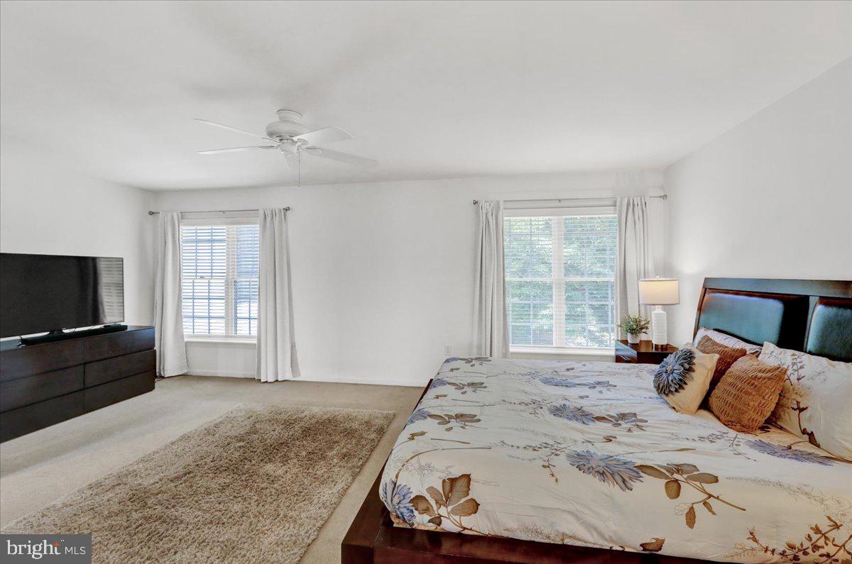 13 Ridgefield Drive Lancaster, PA 17602 - Photo 34 of 68 Primary Suite