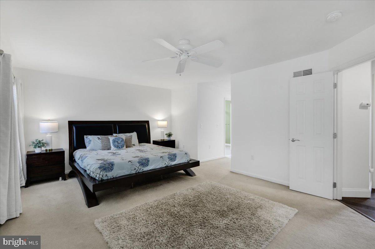 13 Ridgefield Drive Lancaster, PA 17602 - Photo 35 of 68 View on right to bath & flex room