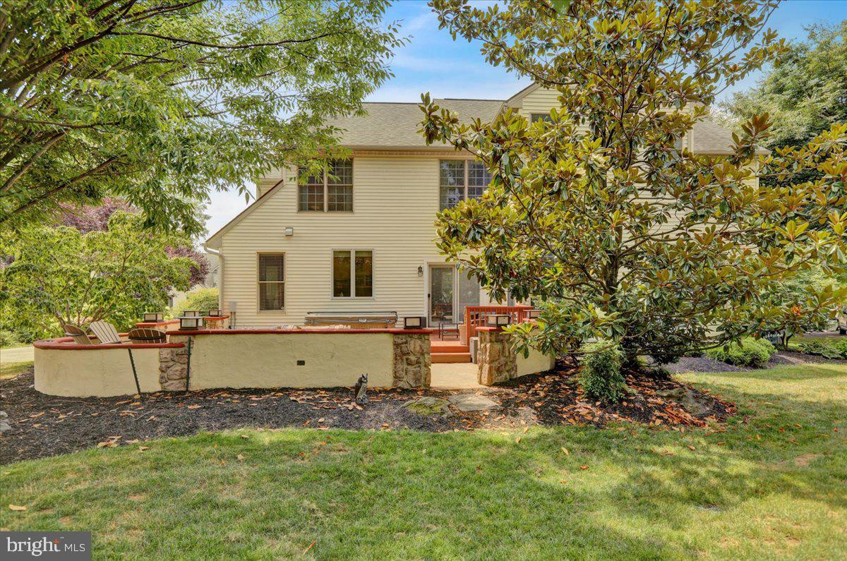 13 Ridgefield Drive Lancaster, PA 17602 - Photo 59 of 68 Close up view to deck/patio