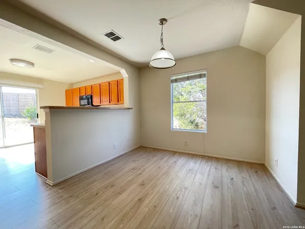 $2,250 | 25447 Longbranch Run, San Antonio, TX 78261