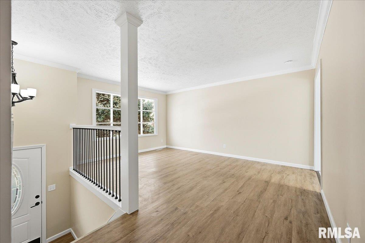 1721 Johnson Drive Normal, IL 61761 - Photo 2 of 26