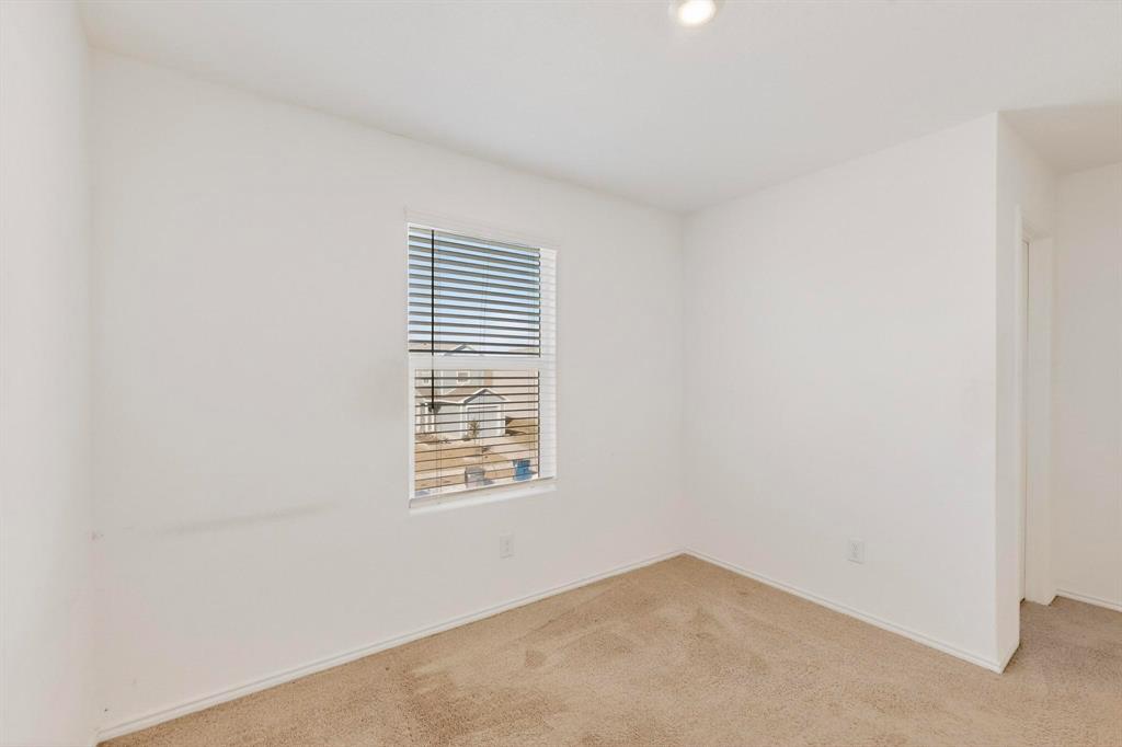 161 Boxberry Way Princeton, TX 75407 - Photo 16 of 35