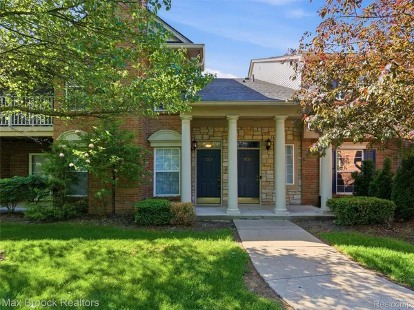 $305,000 | 3562 Tremonte Circle, Rochester, MI 48306