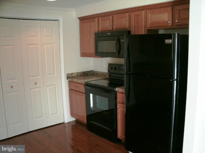 401 Biddle Road Accokeek, MD 20607 - Photo 13 of 25 Kitchen
