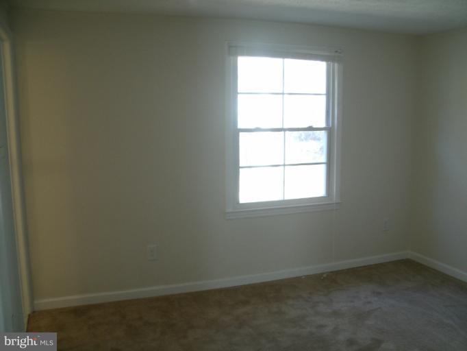 401 Biddle Road Accokeek, MD 20607 - Photo 23 of 25 Bedroom (Master)