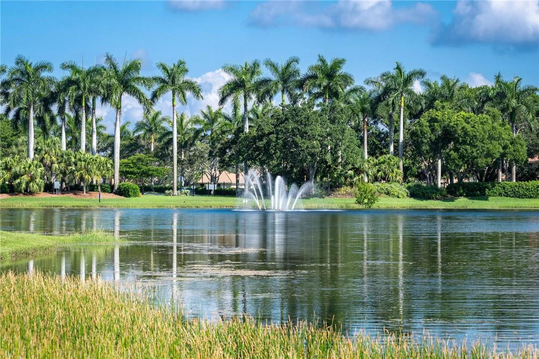 3759 Oak Ridge Circle Weston, FL 33331 - Photo 31 of 31 a view of a lake view