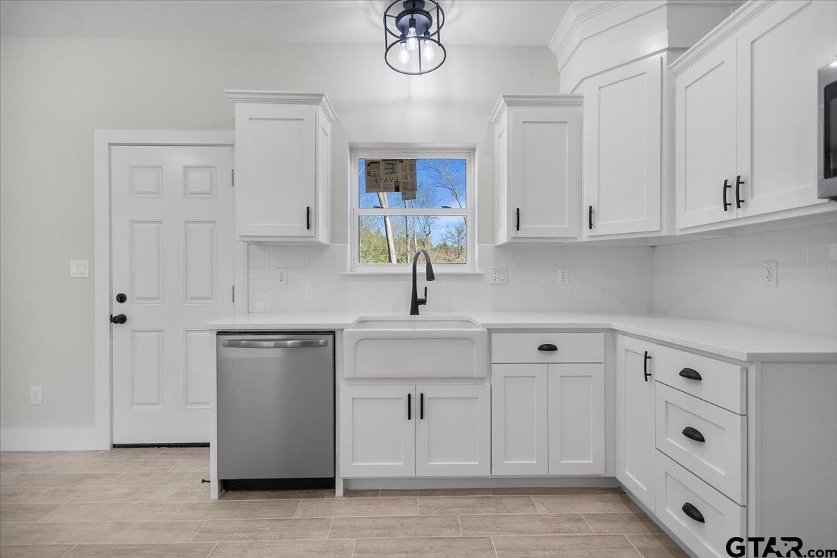 15101 County Road 384 Tyler, TX 75708 - Photo 13 of 40