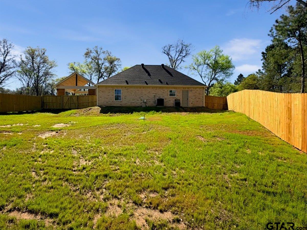 15101 County Road 384 Tyler, TX 75708 - Photo 34 of 40
