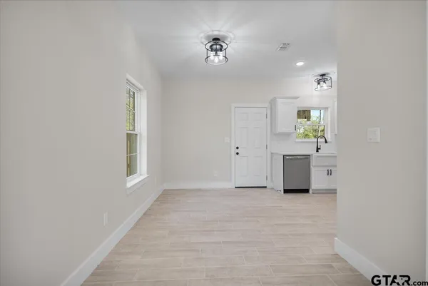 $265,000 | 15101 County Road 384, Tyler, TX 75708
