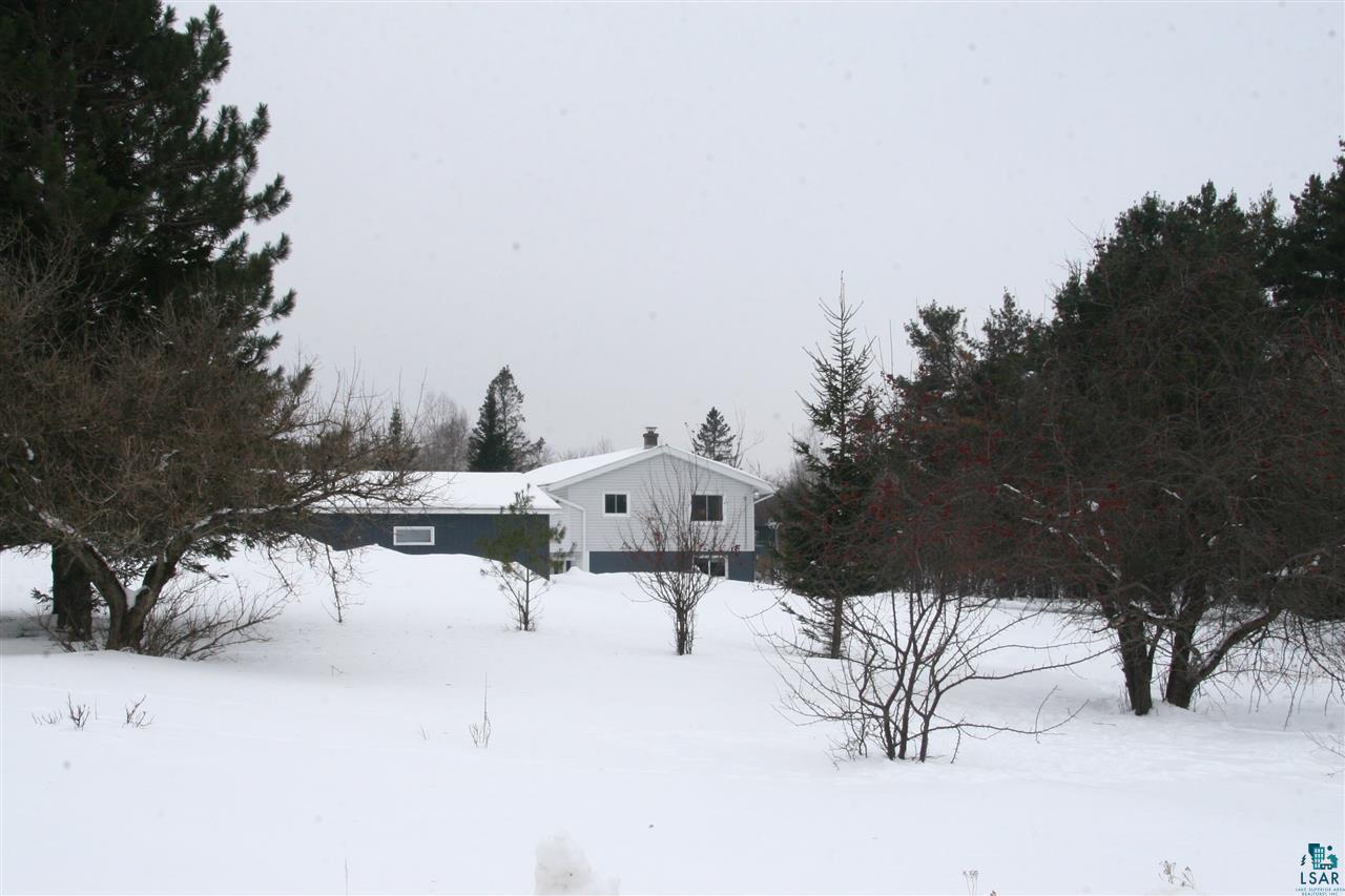 5307 Martin Road Duluth, MN 55811 - Photo 3 of 27