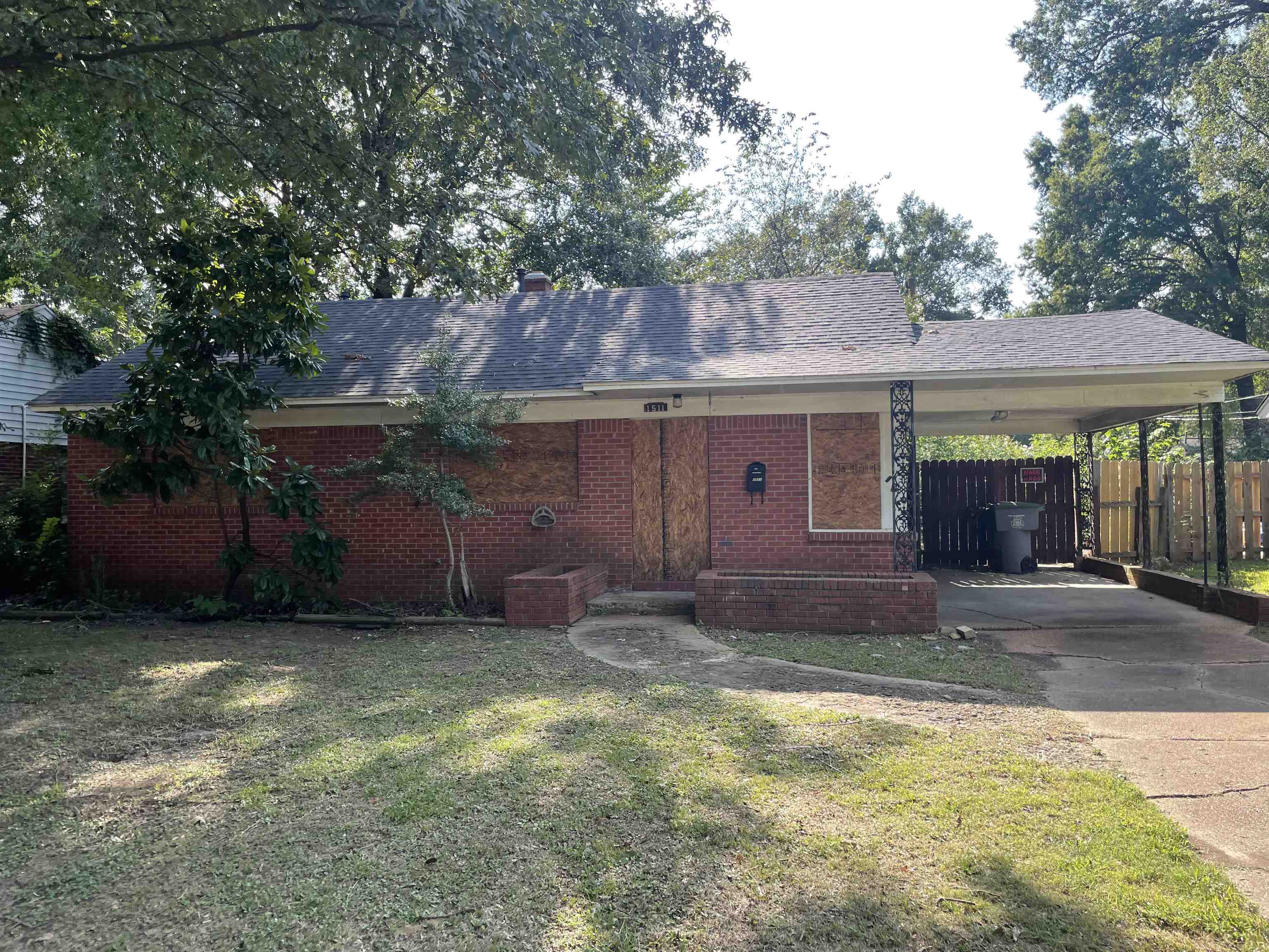 1511 Welsh Road Memphis, TN 38117 - Photo 1 of 7 a house view with a outdoor space