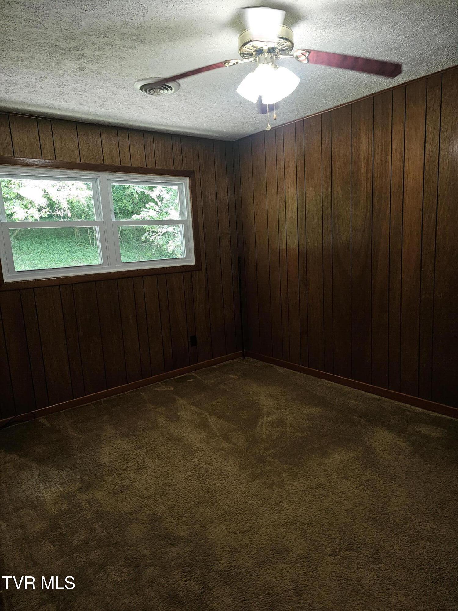 232 Reed Hollow Road, Unit 1 Gate City, VA 24251 - Photo 14 of 16 1000010819